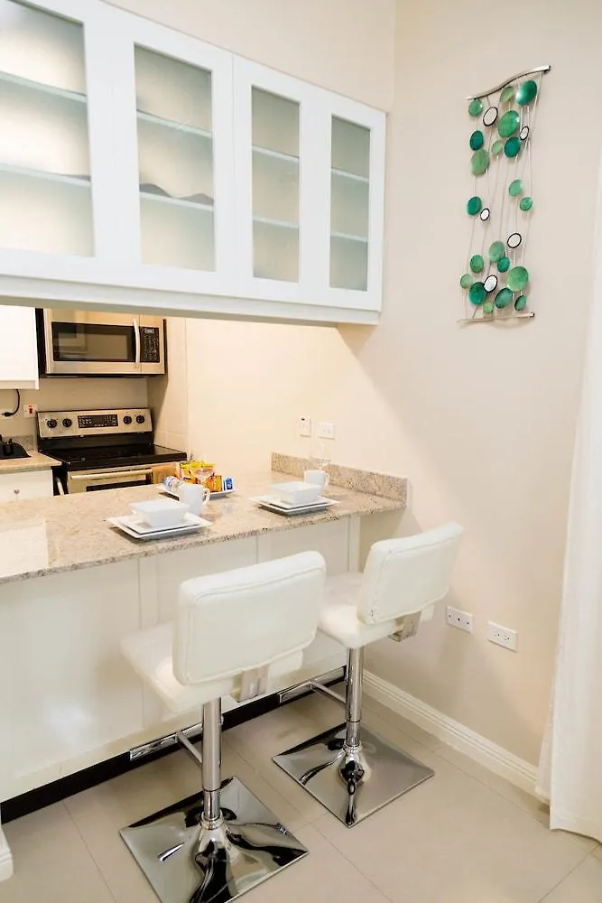 Kingsway New Kingston Guest Apartment II 0*,