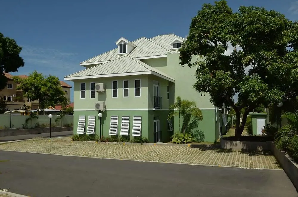 Kingsway New Kingston Guest Apartment II